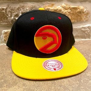 Atlanta Hawks Mitchell & Ness SnapBack Hat